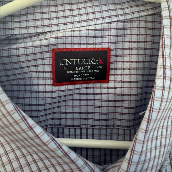 Untuckit button down - Picture 3 of 3
